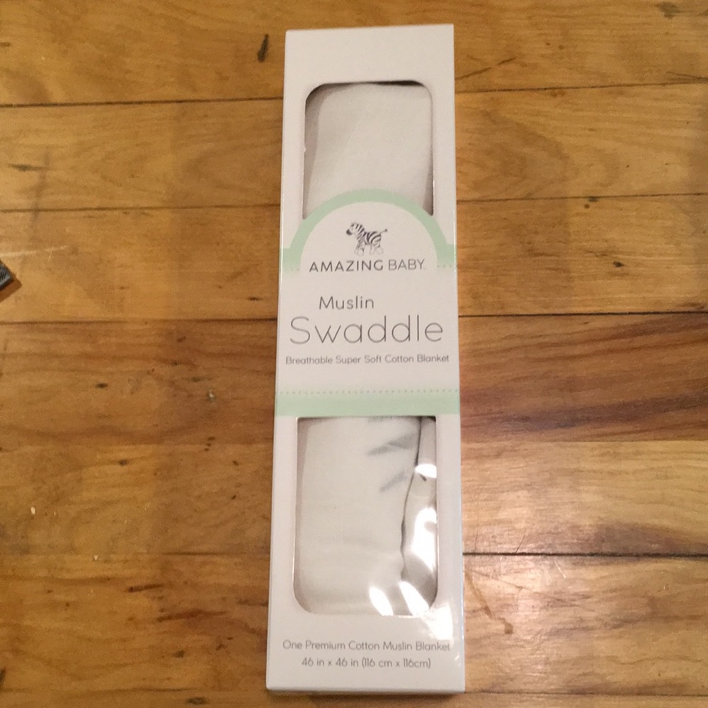 🎃Muslin Swaddle with Leaf Pattern - New